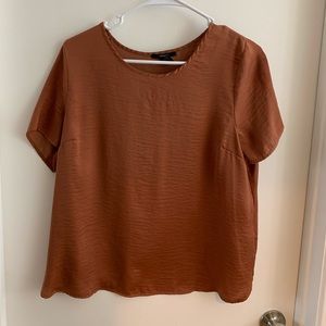 Rust Colored Tee w/ Slit in Back